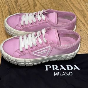 Prada Re-Nylon Sneaker - 37.5